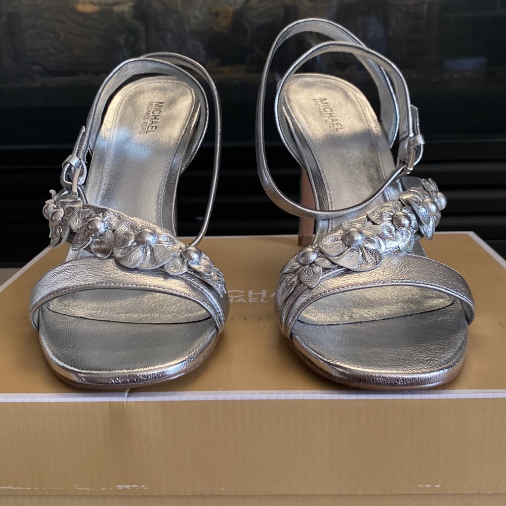 MICHAEL KORS TEICIA SANDAL